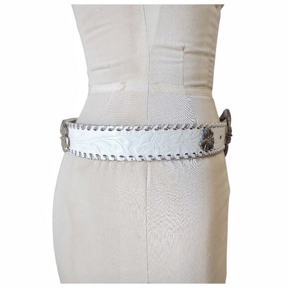 Western Tooled Leather Belt Size L Metallic Silver Braid with Flower Hardware main image 8